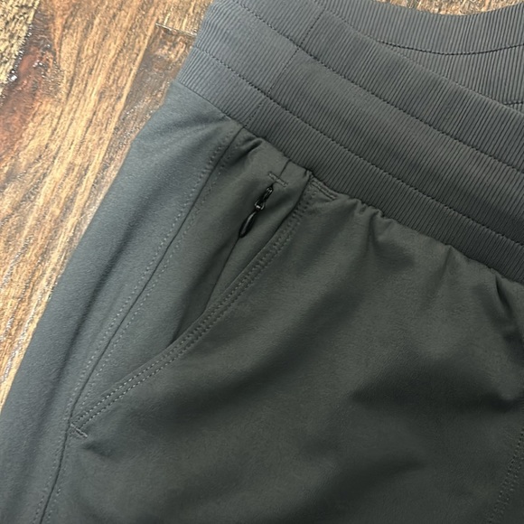 BNWT Zella Men’s Jogger in Grey Forged - Picture 5 of 9